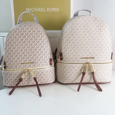 マイケルコース リュックサック