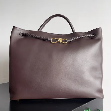 クロエ ハンドバッグ