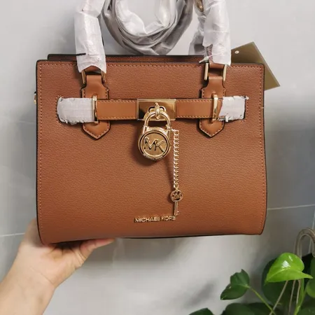 マイケルコース ショルダーバッグ