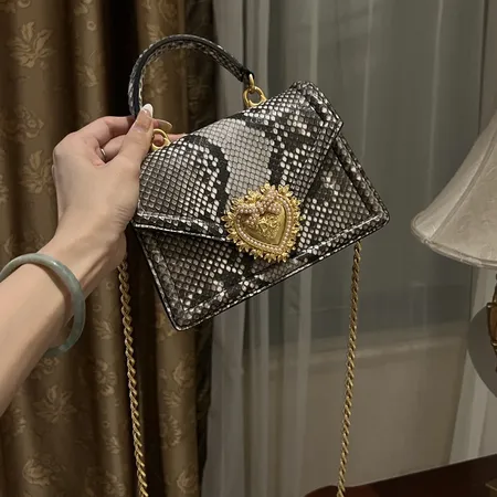 ドルチェ＆ガッバーナ ハンドバッグ