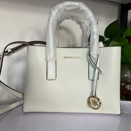 マイケルコース ショルダーバッグ