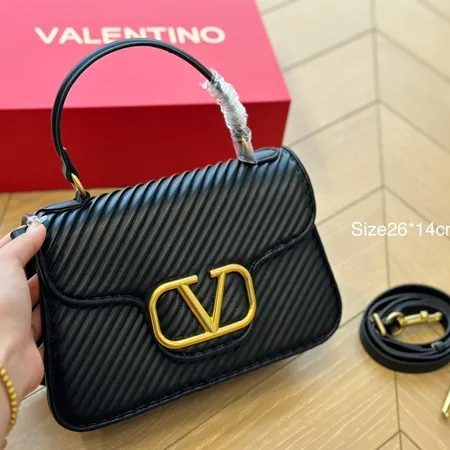 クロエ ショルダーバッグ