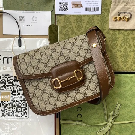 グッチ ショルダーバッグ