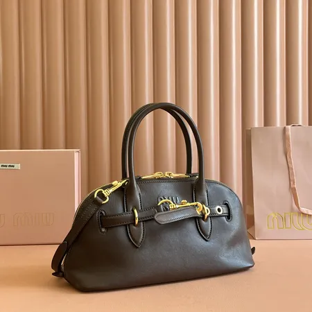 ミュウミュウ ハンドバッグ