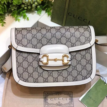 グッチ ショルダーバッグ