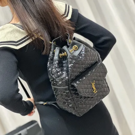 ジバンシィ リュックサック