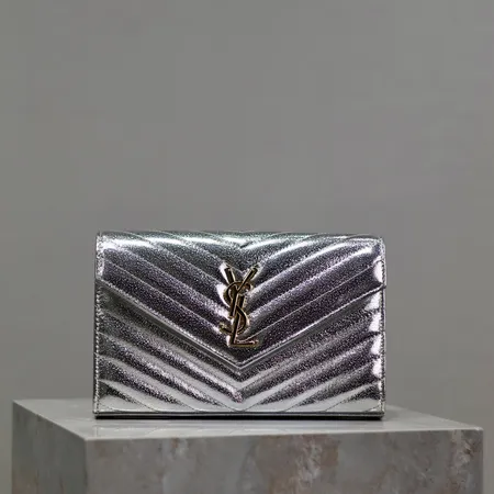 イブサンローラン ハンドバッグ