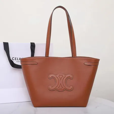 セリーヌ ハンドバッグ