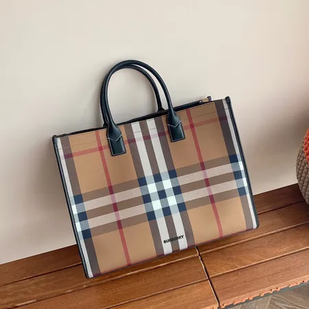 バーバリー ス ショルダーバッグ