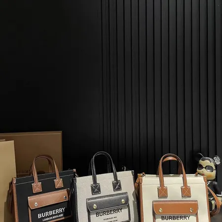 バーバリー ス ショルダーバッグ