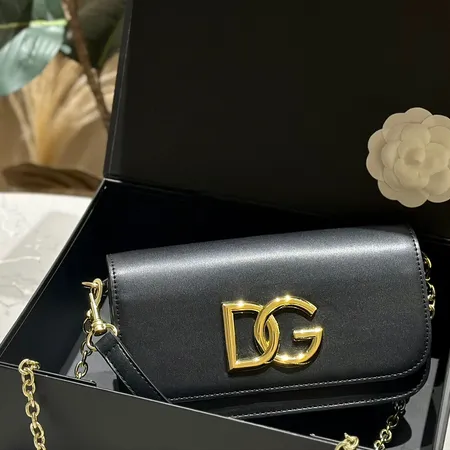 イッセイ ミヤケ ショルダーバッグ