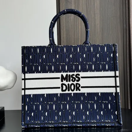 ディオール ハンドバッグ