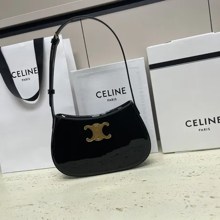 セリーヌ ショルダーバッグ