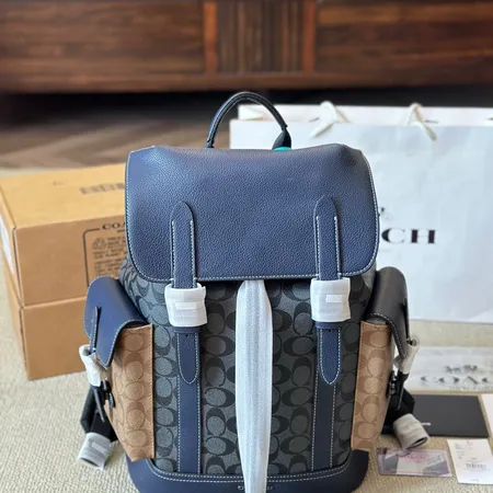 コーチ リュックサック
