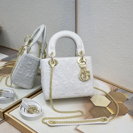 ディオール ハンドバッグ