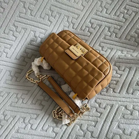 マイケルコース ショルダーバッグ