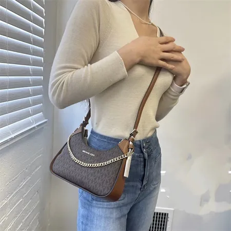 マイケルコース ショルダーバッグ