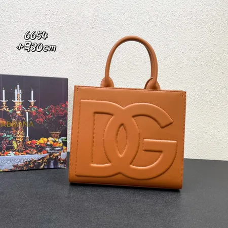 ドルチェ＆ガッバーナ ハンドバッグ