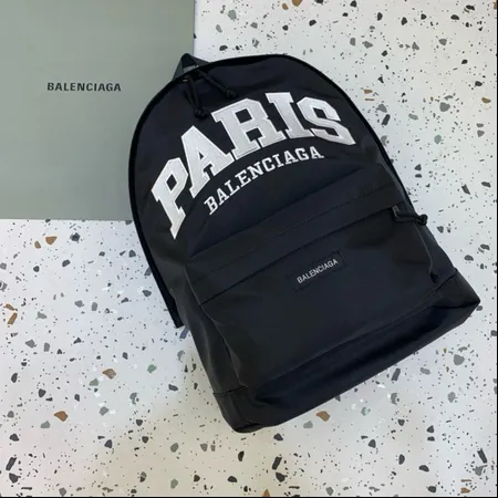 バレンシアガ リュックサック