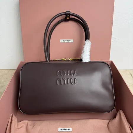 ミュウミュウ ハンドバッグ