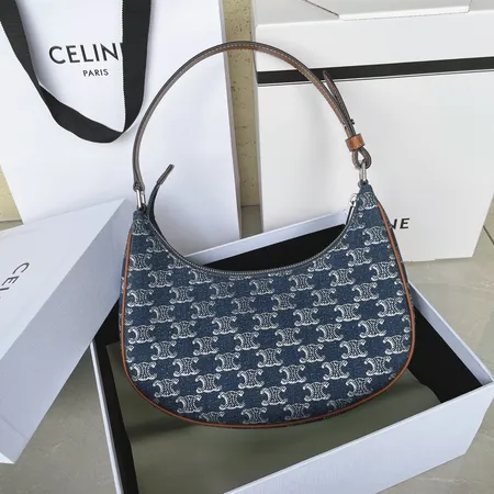 セリーヌ ショルダーバッグ