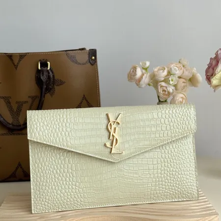 イブサンローラン ハンドバッグ