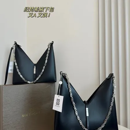 イブサンローラン ショルダーバッグ