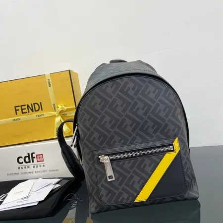 プラダ リュックサック