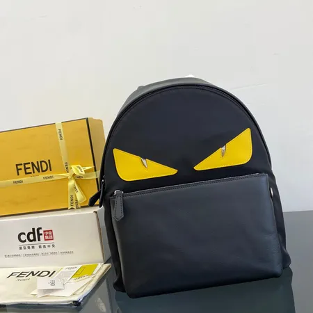 プラダ リュックサック