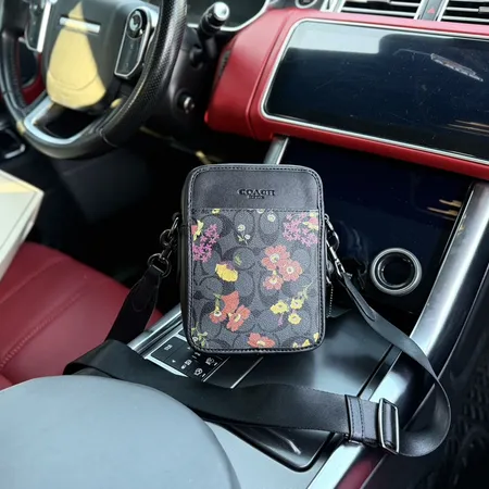 コーチ ショルダーバッグ