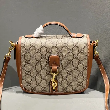 グッチ ハンドバッグ