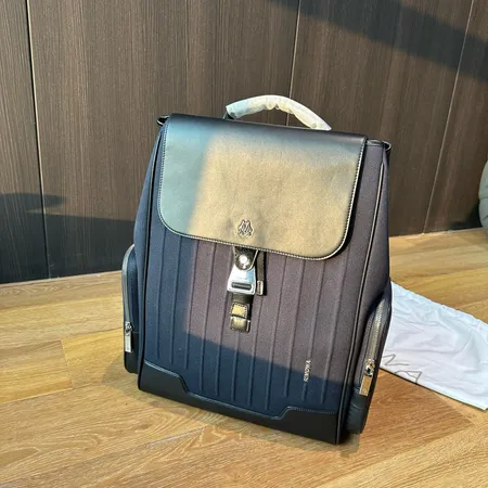 リモワ リュックサック