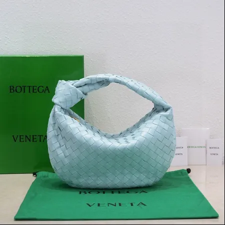 ボッテガ ヴェネタ ショルダーバッグ