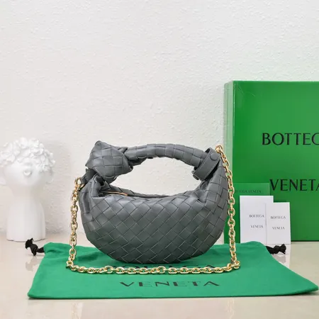 ボッテガ ヴェネタ ショルダーバッグ