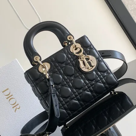 ディオール ショルダーバッグ