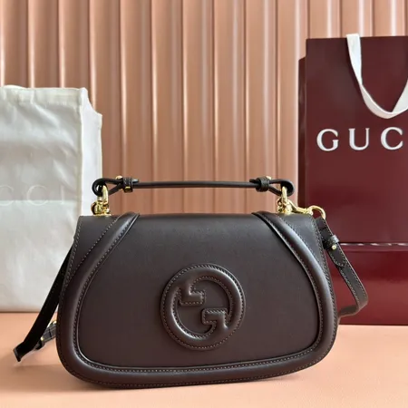 グッチ ハンドバッグ