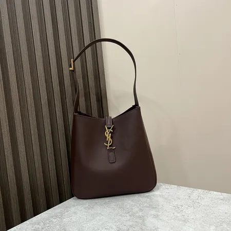 イブサンローラン ショルダーバッグ