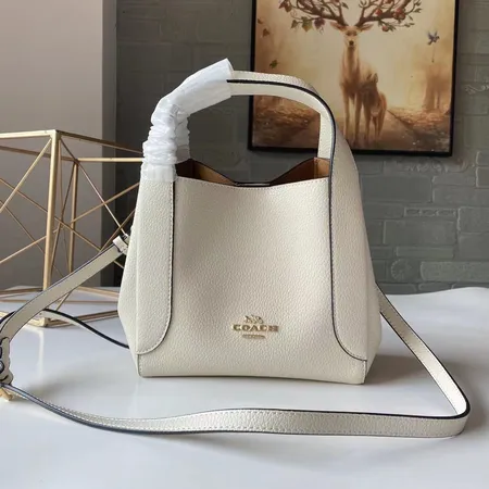 コーチ ハンドバッグ