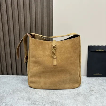 イブサンローラン ショルダーバッグ