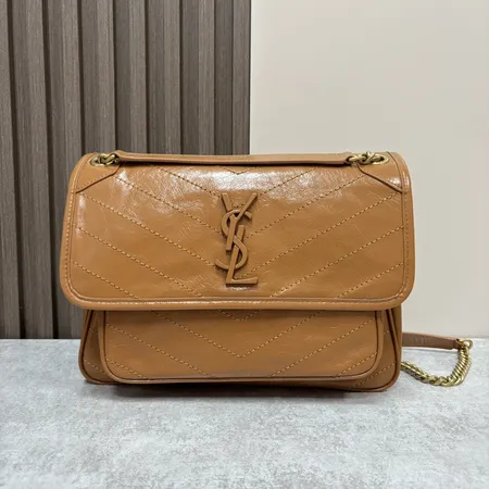 イブサンローラン ショルダーバッグ