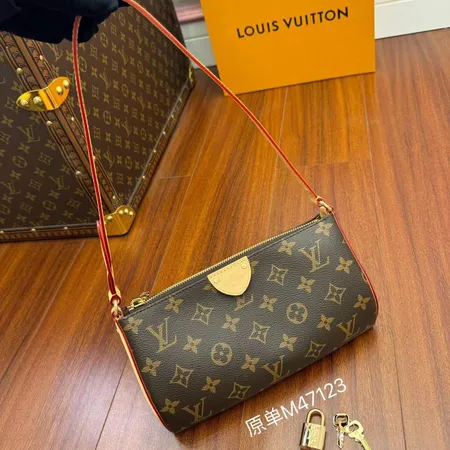 グッチ ショルダーバッグ