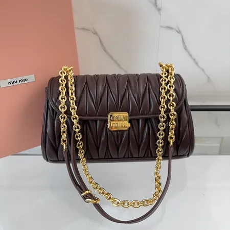 ミュウミュウ ショルダーバッグ