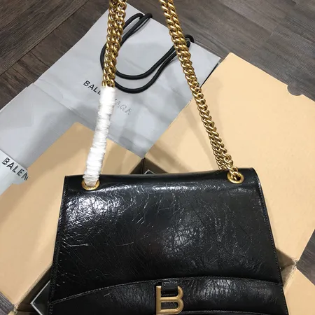 バレンシアガ ショルダーバッグ