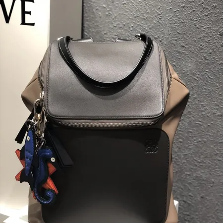 ロエベ リュックサック