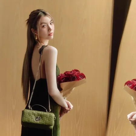 グッチ ショルダーバッグ