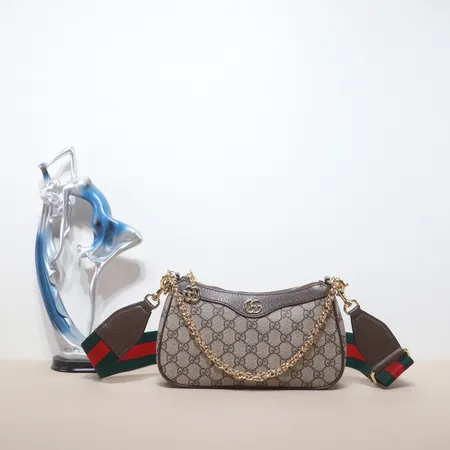 ディオール ショルダーバッグ