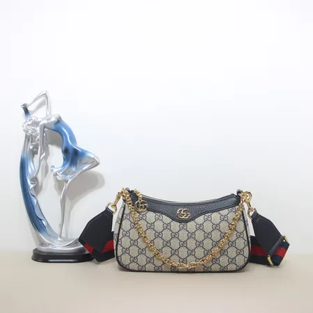 ディオール ショルダーバッグ