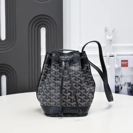 マイケルコース ショルダーバッグ