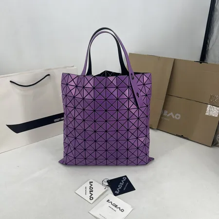 イッセイ ミヤケ ハンドバッグ