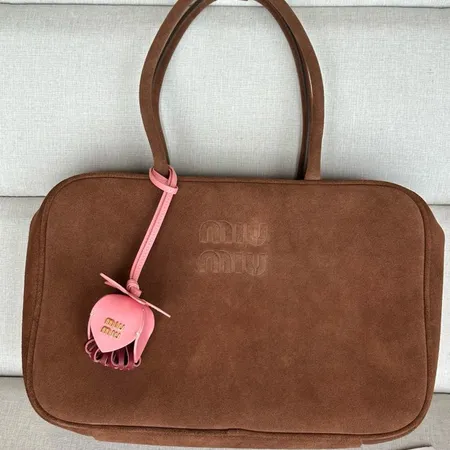 ミュウミュウ ショルダーバッグ